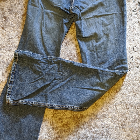 Jeans - Picture 3 of 6